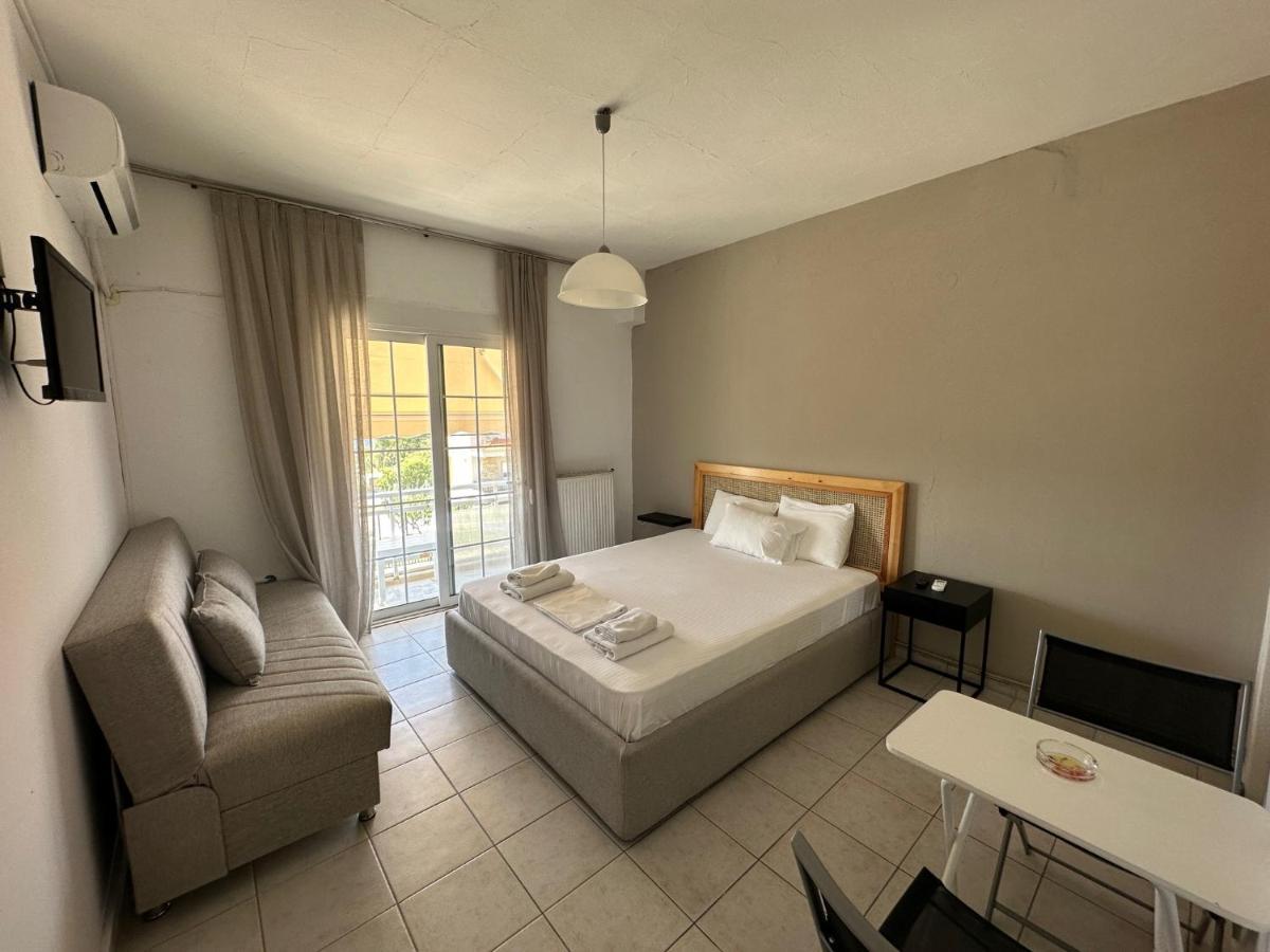 Rooms To Let Stefos Néa Khilí Екстериор снимка